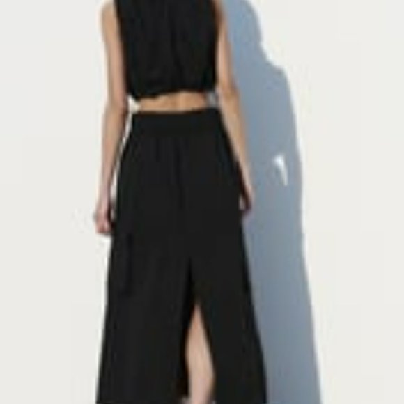 Crop Top - Picture 5 of 11